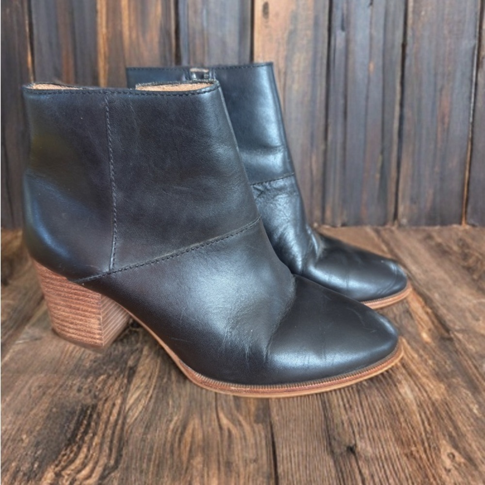 Madewell Black Leather Ankle Booties